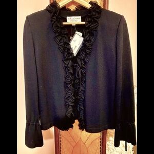 💐NWT St. John Ruffled Evening/Elegant Santana Knit Event Jacket 6